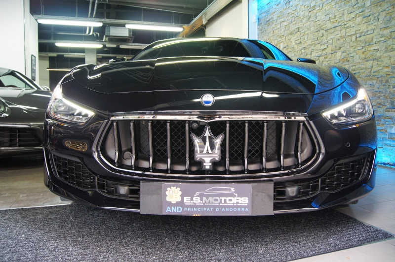 Maserati Ghibli 2 0 Gt Hybrid 330cv Full Equip Ref 561192